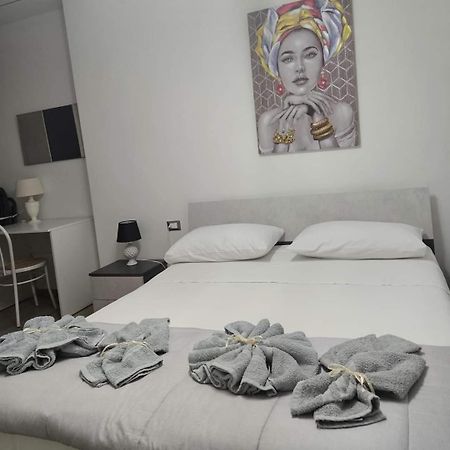 B&B Dei Sogni In Centro, Con Facilita Di Parcheggio 코센차 외부 사진